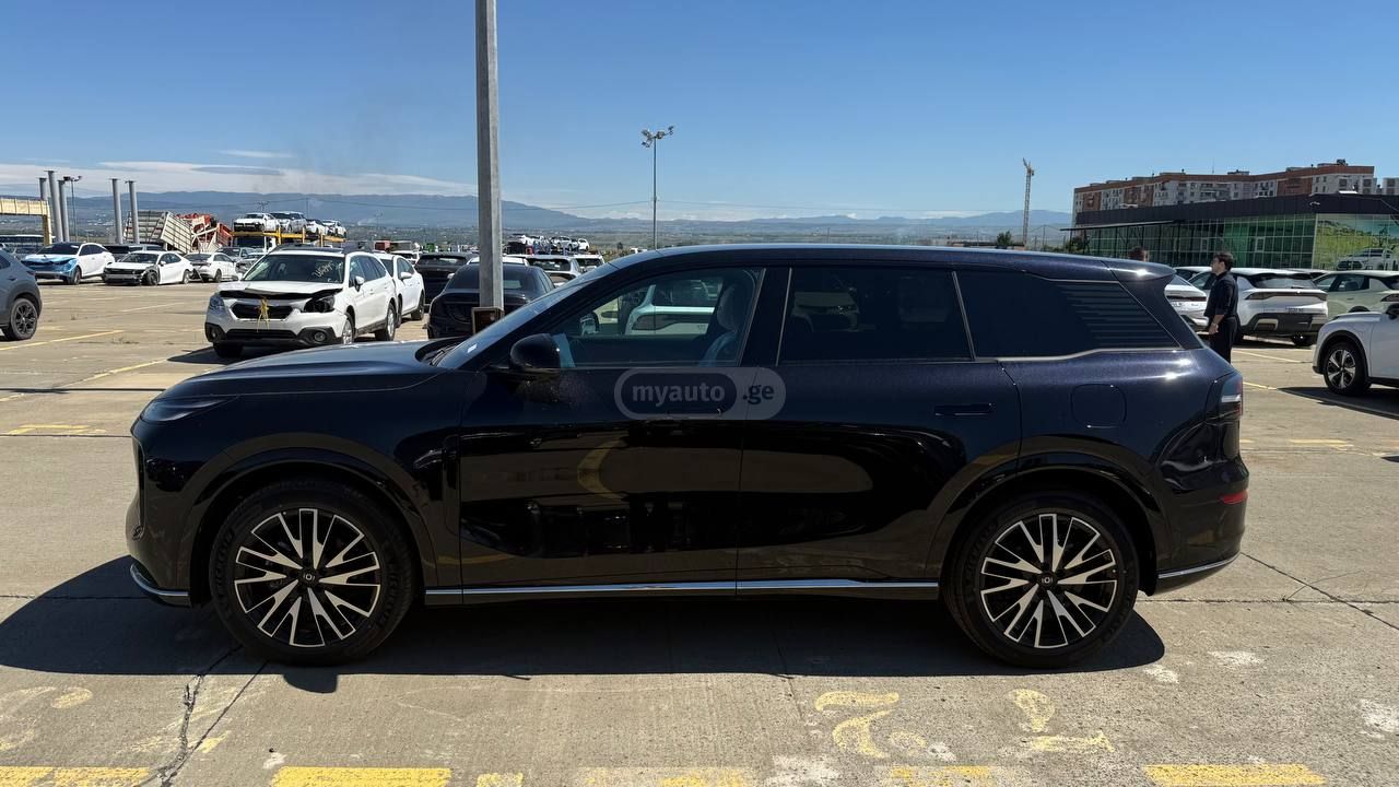 Changan Nevo Q07 2026 — photo 2