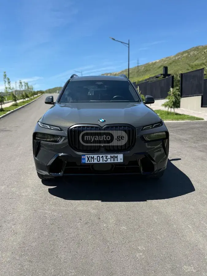 BMW X7