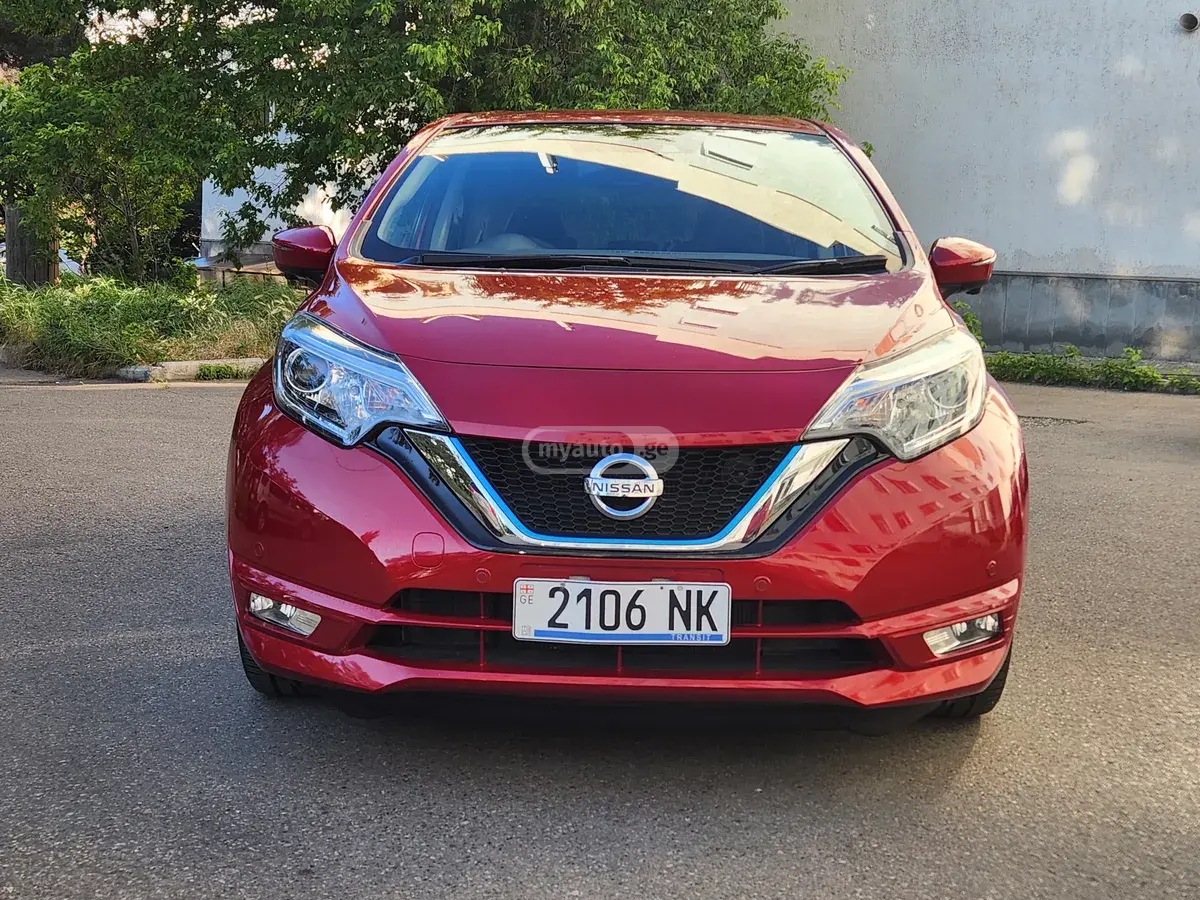 Nissan Note 2019 — photo 2