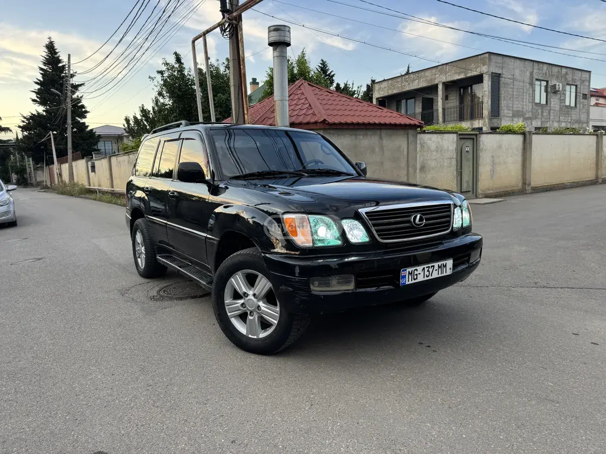 Lexus LX 470 2000 — photo 2