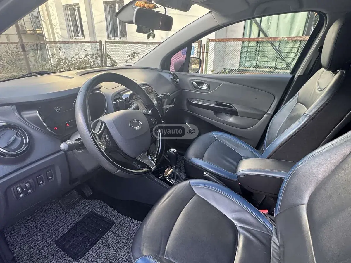Renault Samsung QM3 2016 — photo 2