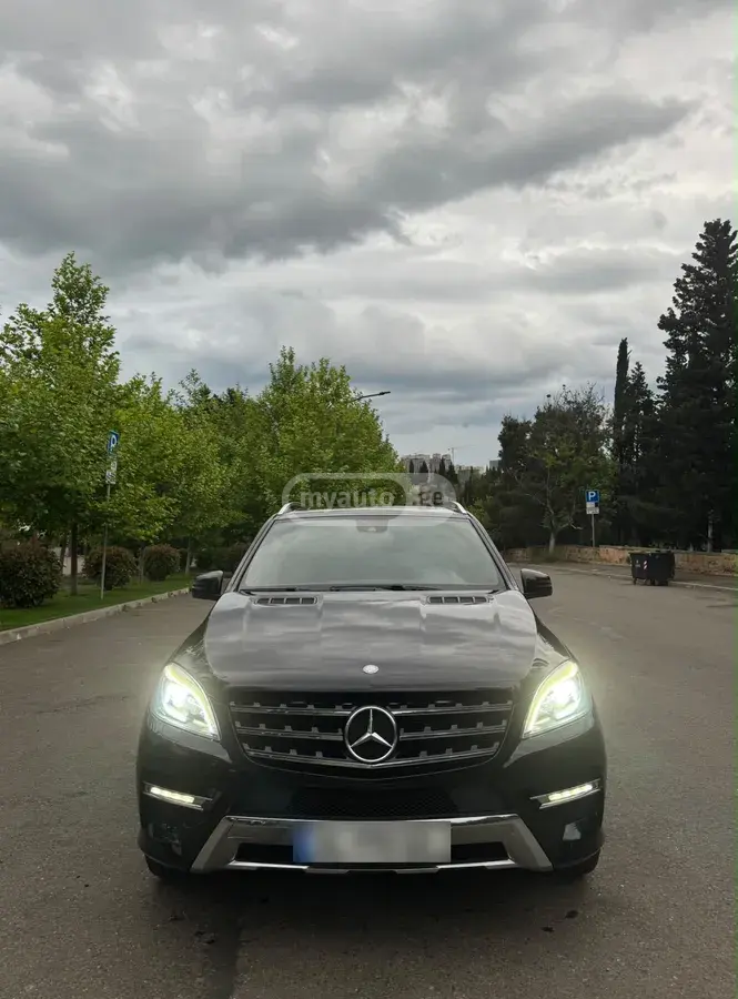 Mercedes-Benz ML 350