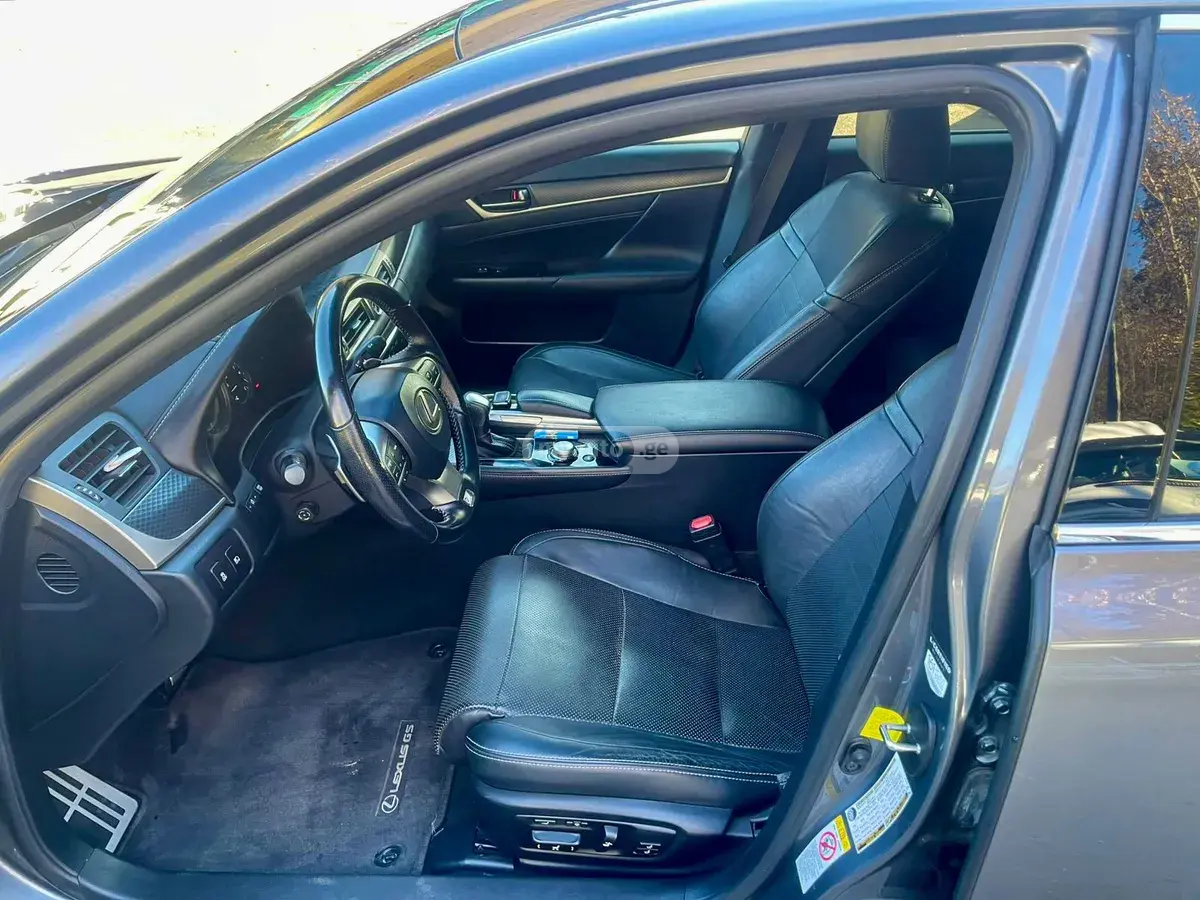 Lexus GS 350 2016 — photo 2