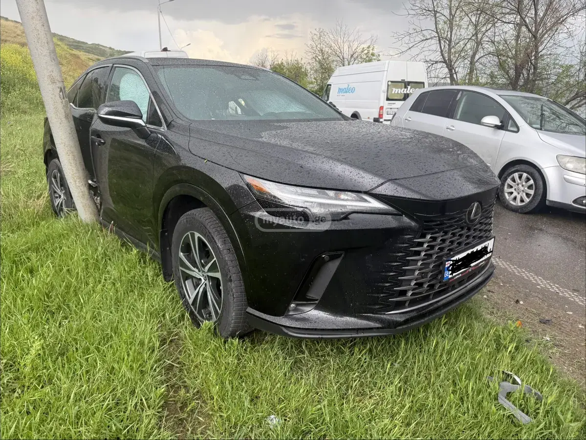 Lexus NX 350 2023 — photo 2