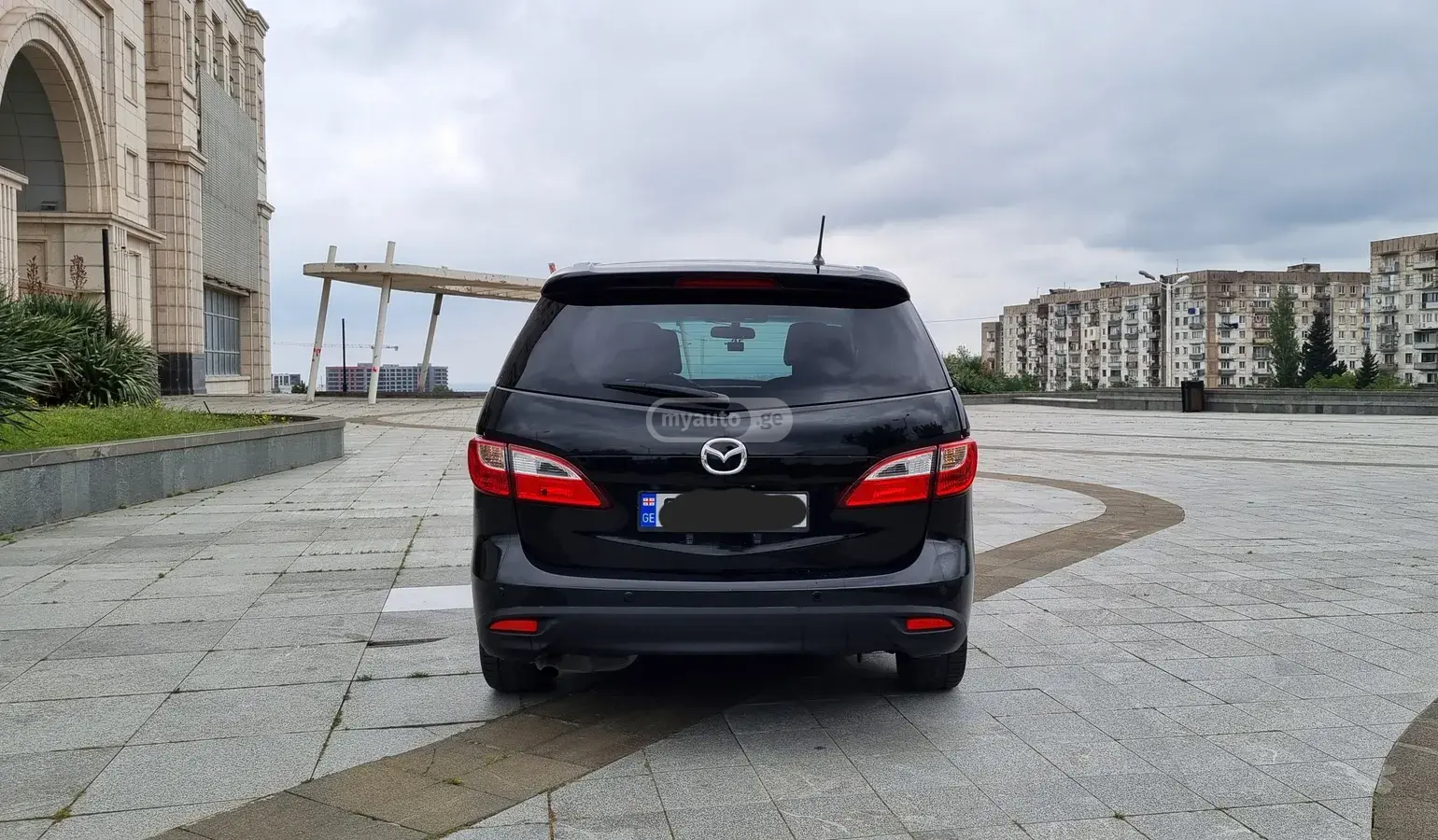 Mazda Mazda 5 2010 — photo 2