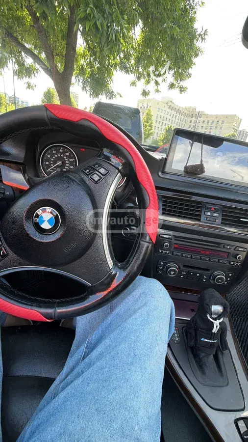 BMW 328 2011 — photo 2