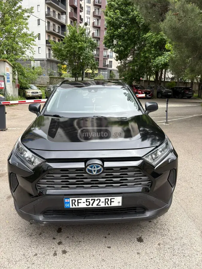 Toyota RAV4 2020 — photo 2