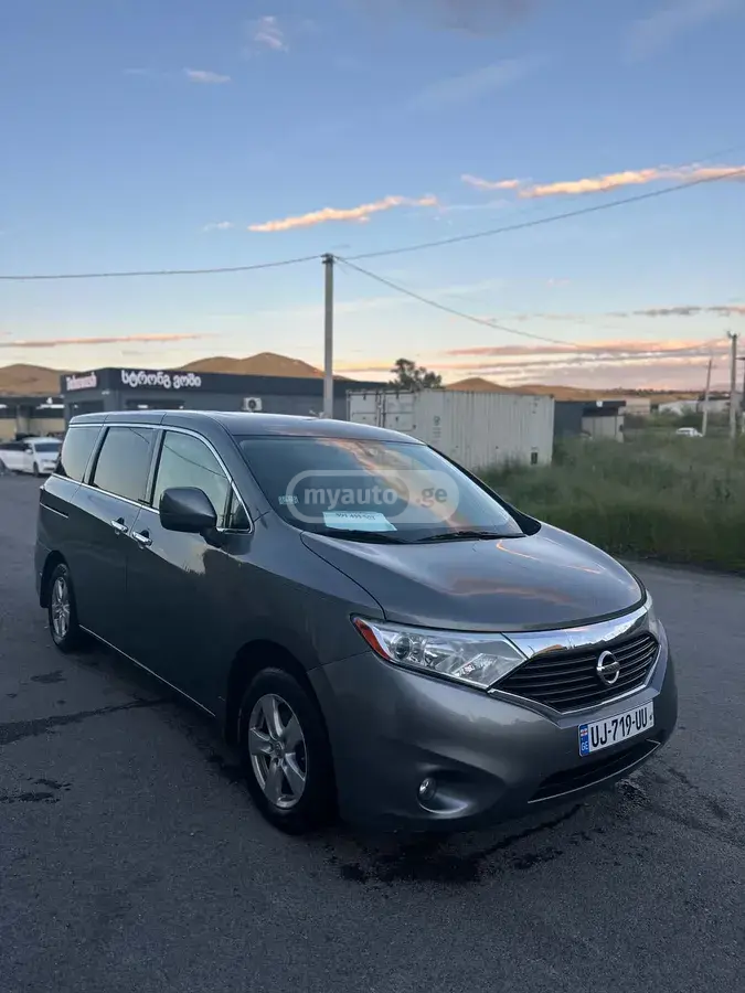 Nissan Quest 2016 — photo 2