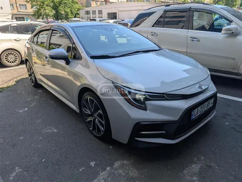 Toyota Corolla 2020 — photo 2