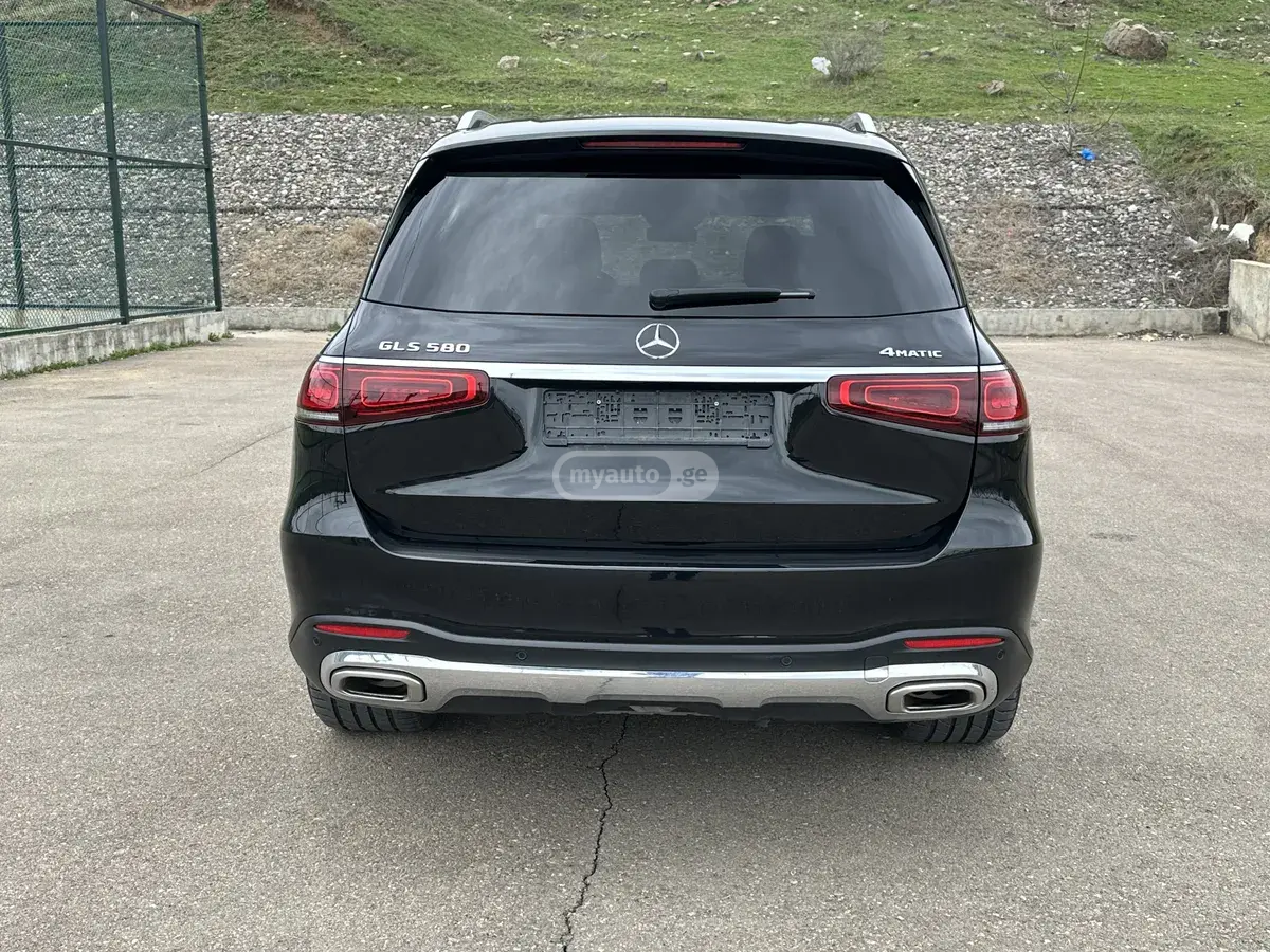 Mercedes-Benz GLS 580 2020 — photo 2