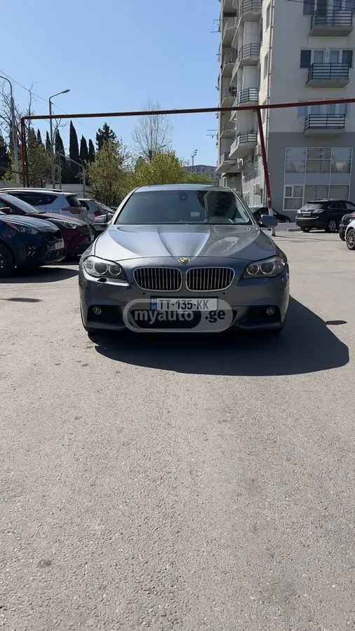 BMW 528