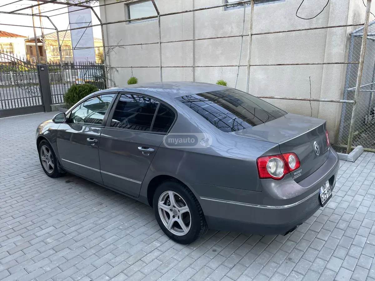 Volkswagen Passat 2006 — photo 2