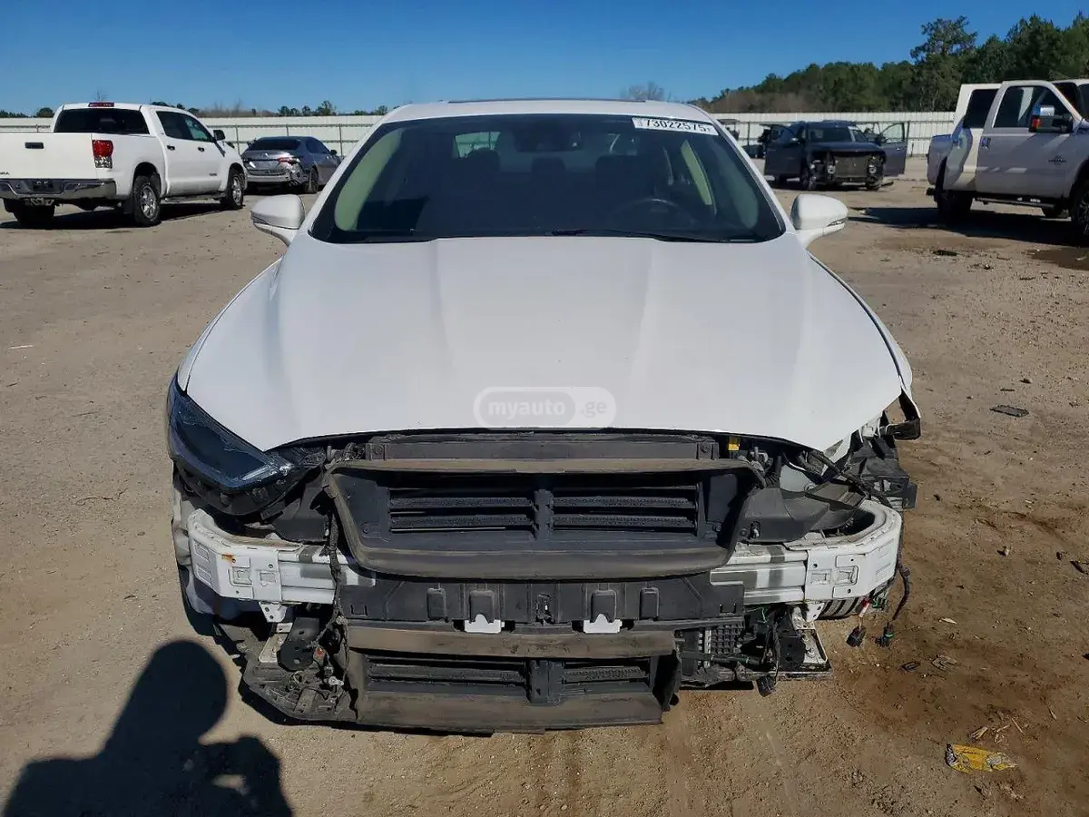 Ford Fusion 2020 — photo 2