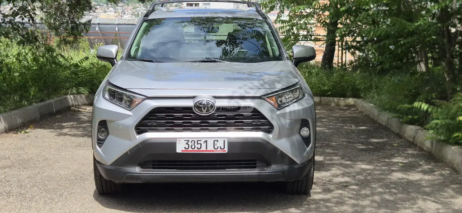 Toyota RAV 4 2020 — photo 2