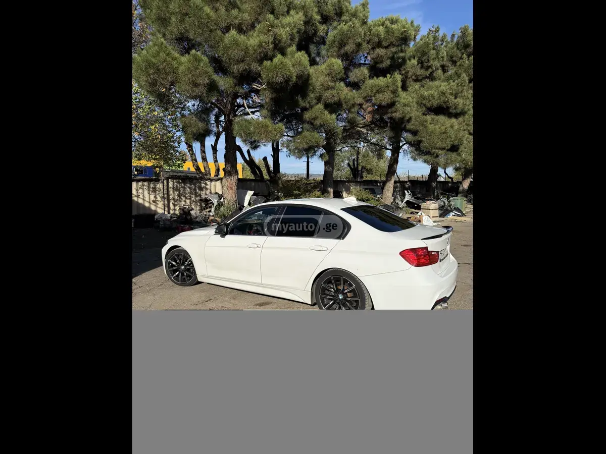 BMW 328 2013 — photo 2