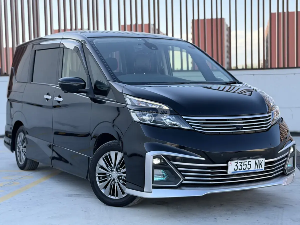 Nissan Serena 2018 — photo 2