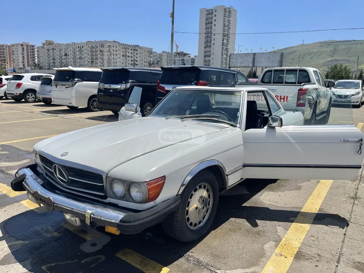Mercedes-Benz SL 380 1985 — photo 2