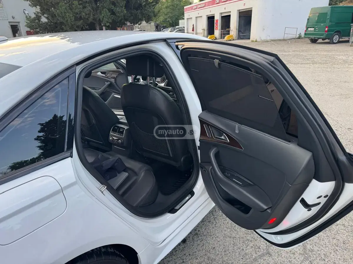 Audi A6 2016 — photo 2