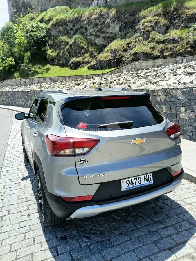 Chevrolet Trailblazer 2024 — photo 2
