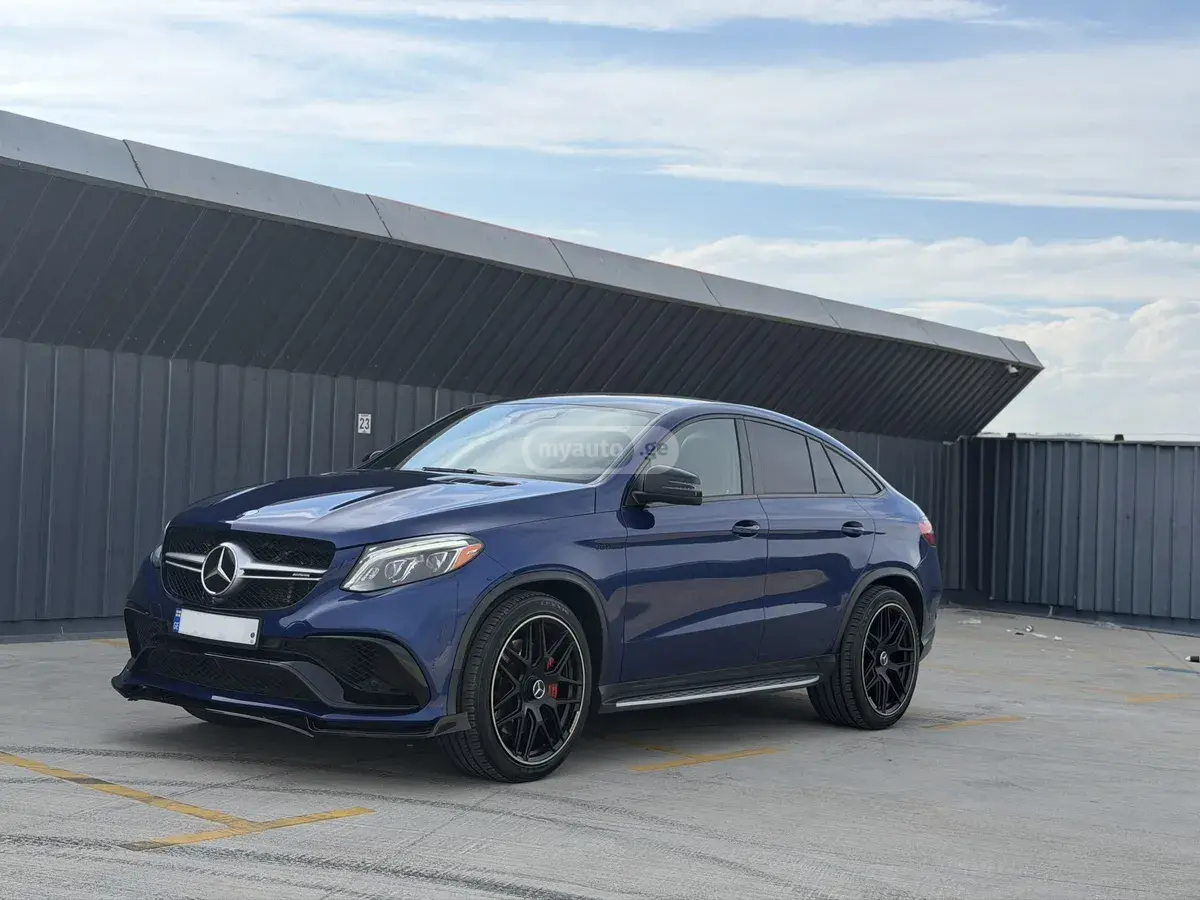 Mercedes-Benz GLE 63 AMG 2017 — photo 2