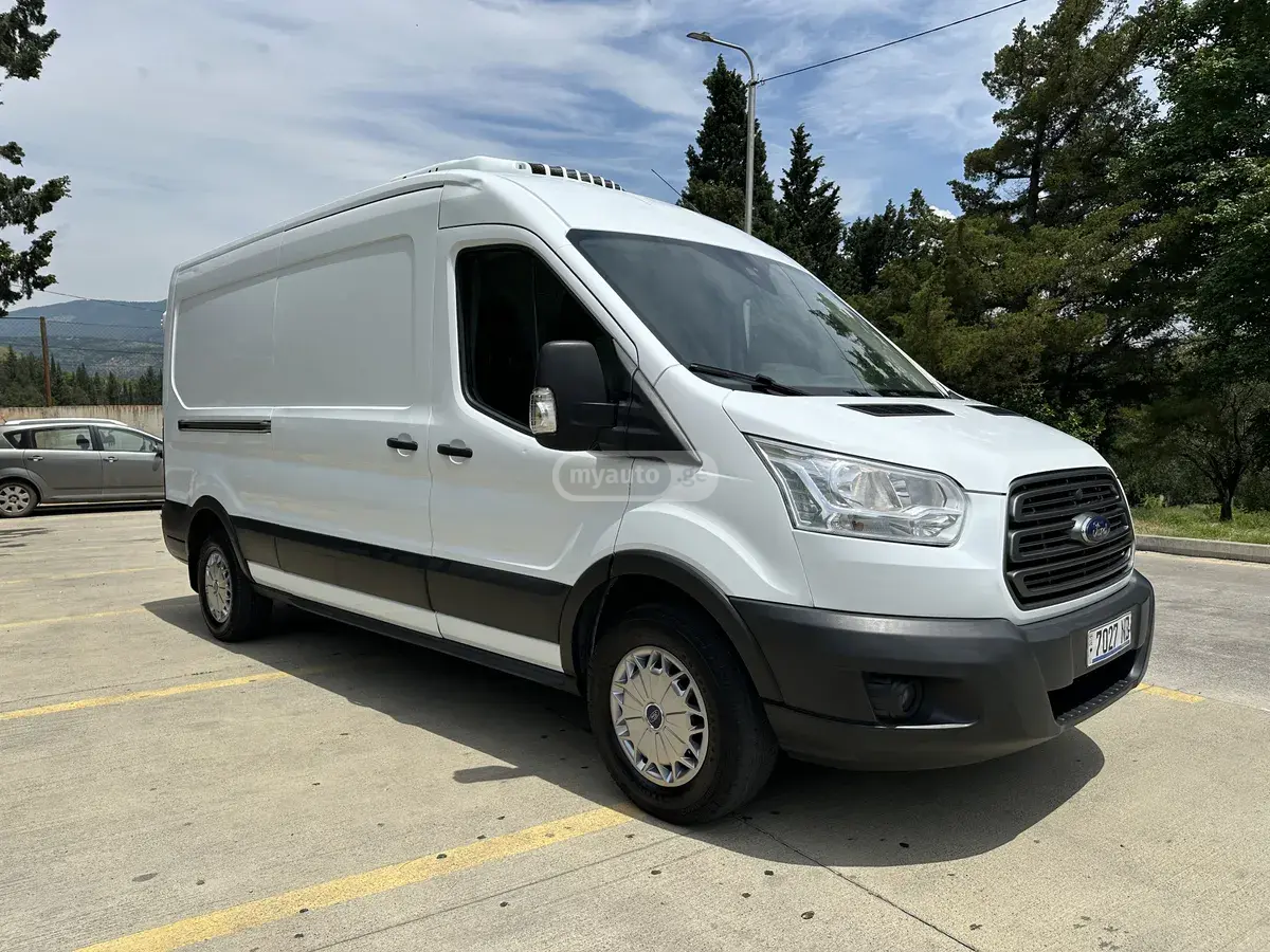 Ford Transit 2015 — photo 2