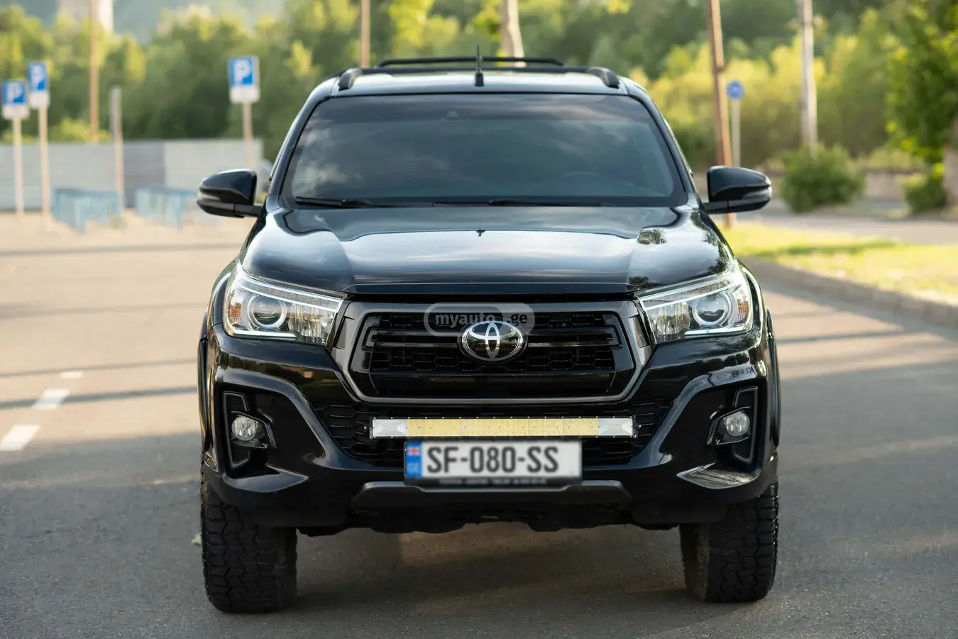 Toyota Hilux