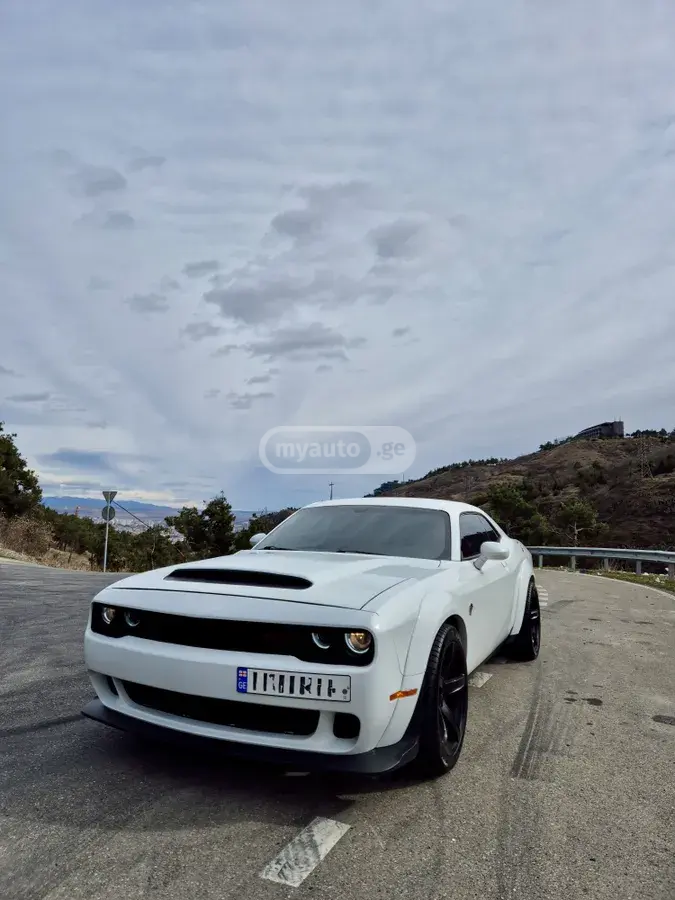 Dodge Challenger