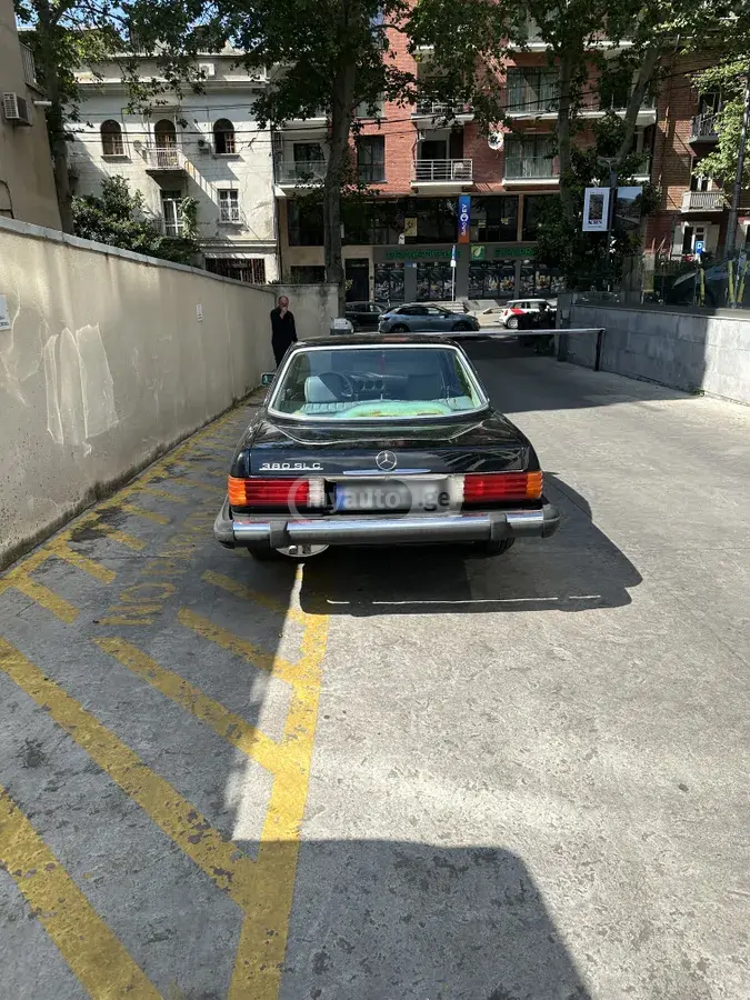 Mercedes-Benz SL 380 1980 — photo 2