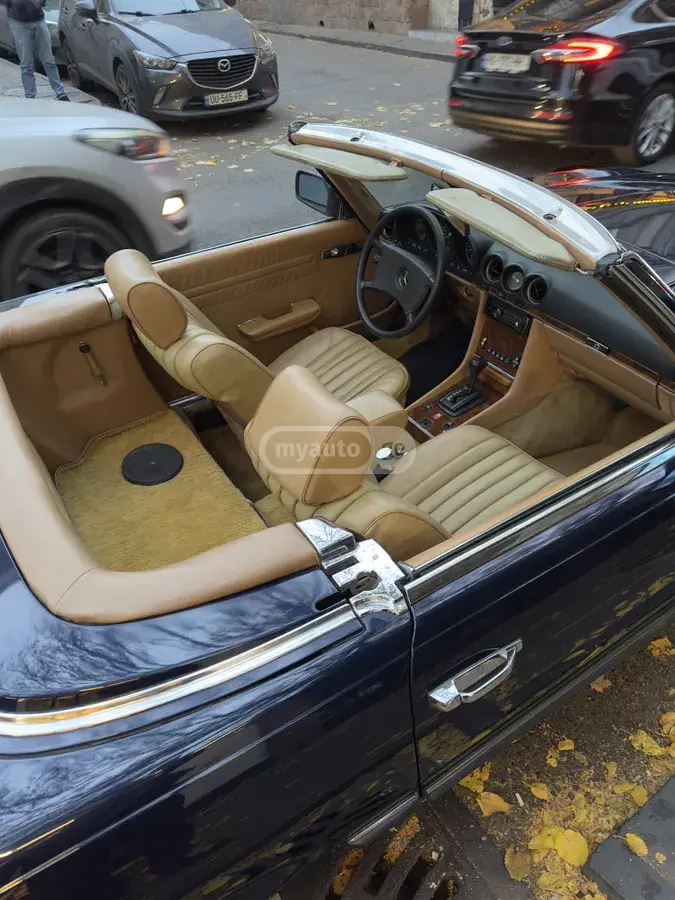 Mercedes-Benz SL 380 1984 — photo 2