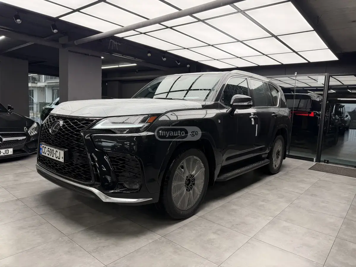 Lexus LX 500 2026 — photo 2
