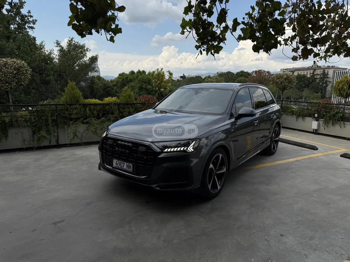 Audi Q7