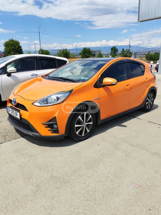 Toyota Prius C