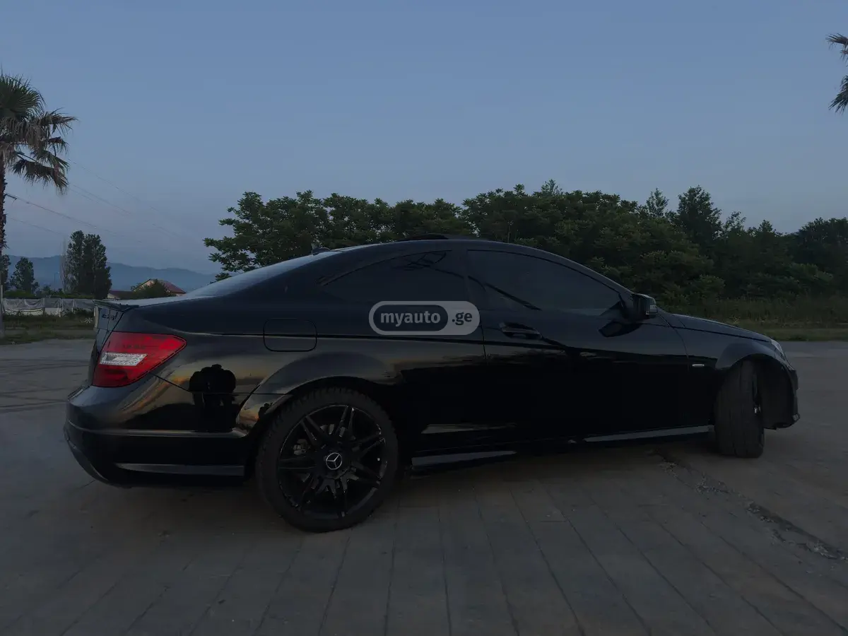 Mercedes-Benz C 250 2013 — photo 2