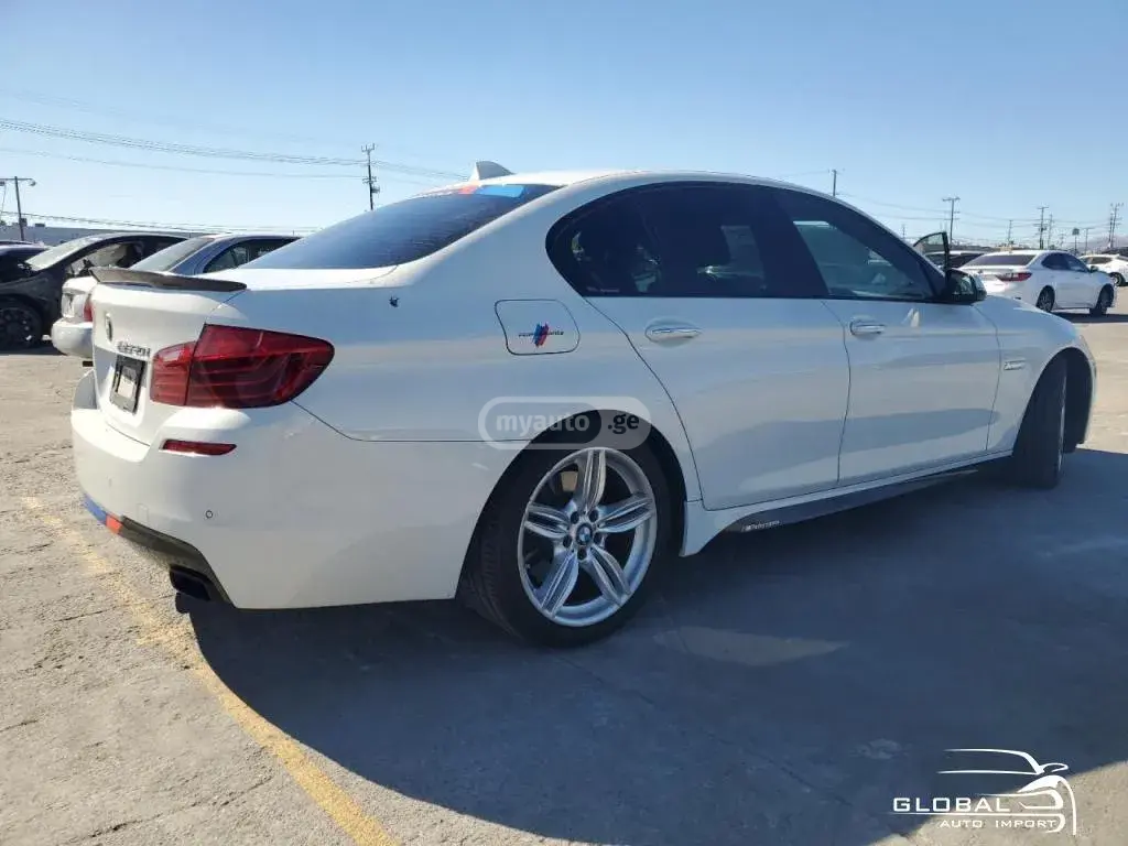 BMW 550 2014 — photo 2