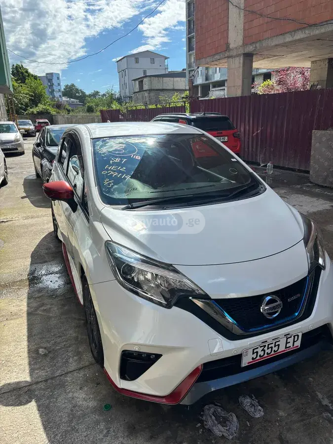Nissan Note 2017 — photo 2