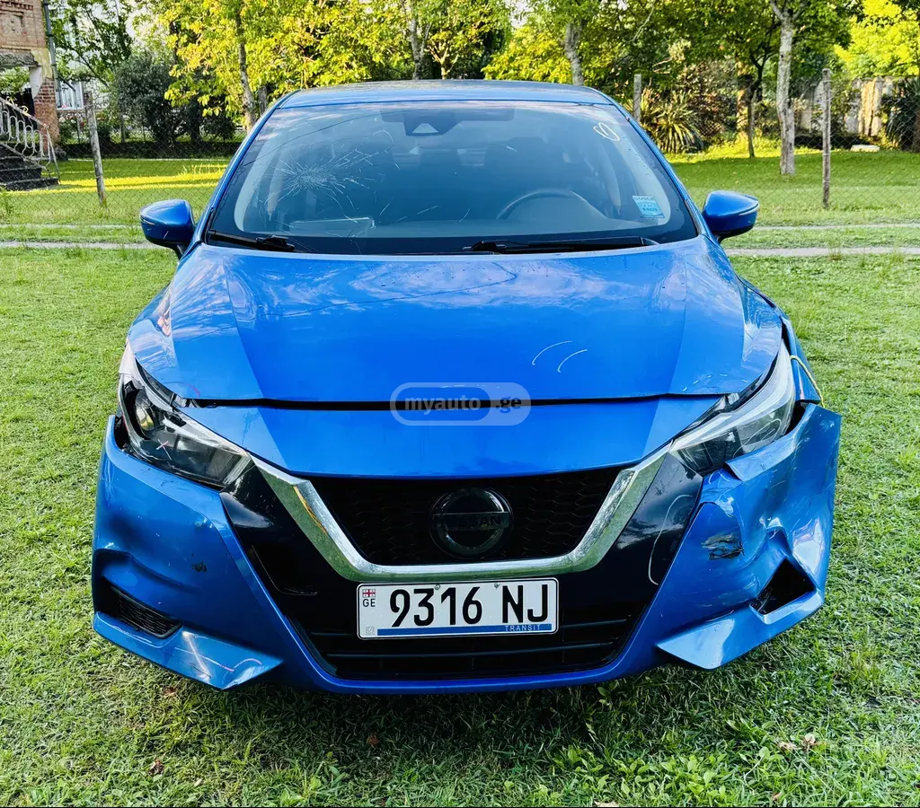 Nissan Versa 2021 — photo 2