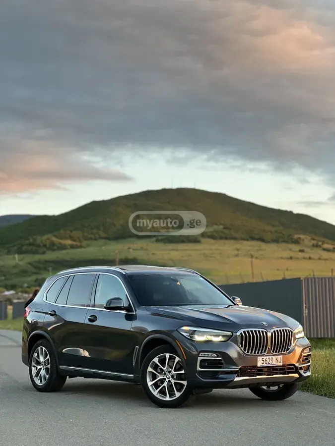 BMW X5 2020 — photo 2