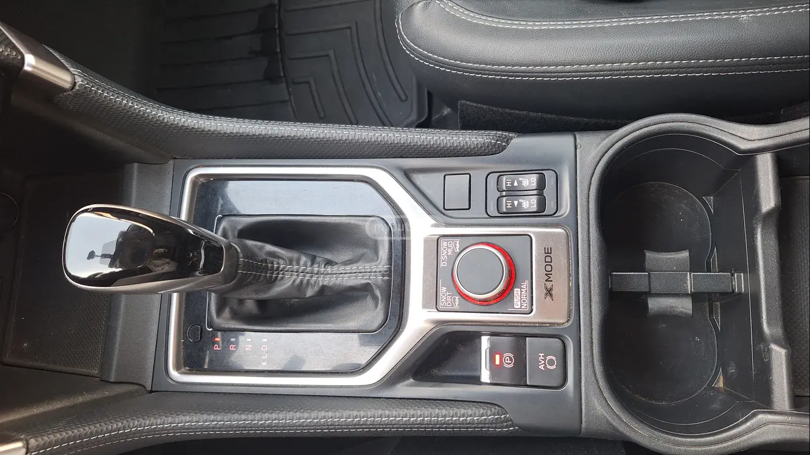 Subaru Forester 2019 — photo 2
