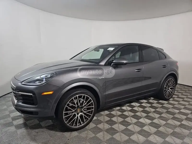 Porsche Cayenne 2020 — photo 2