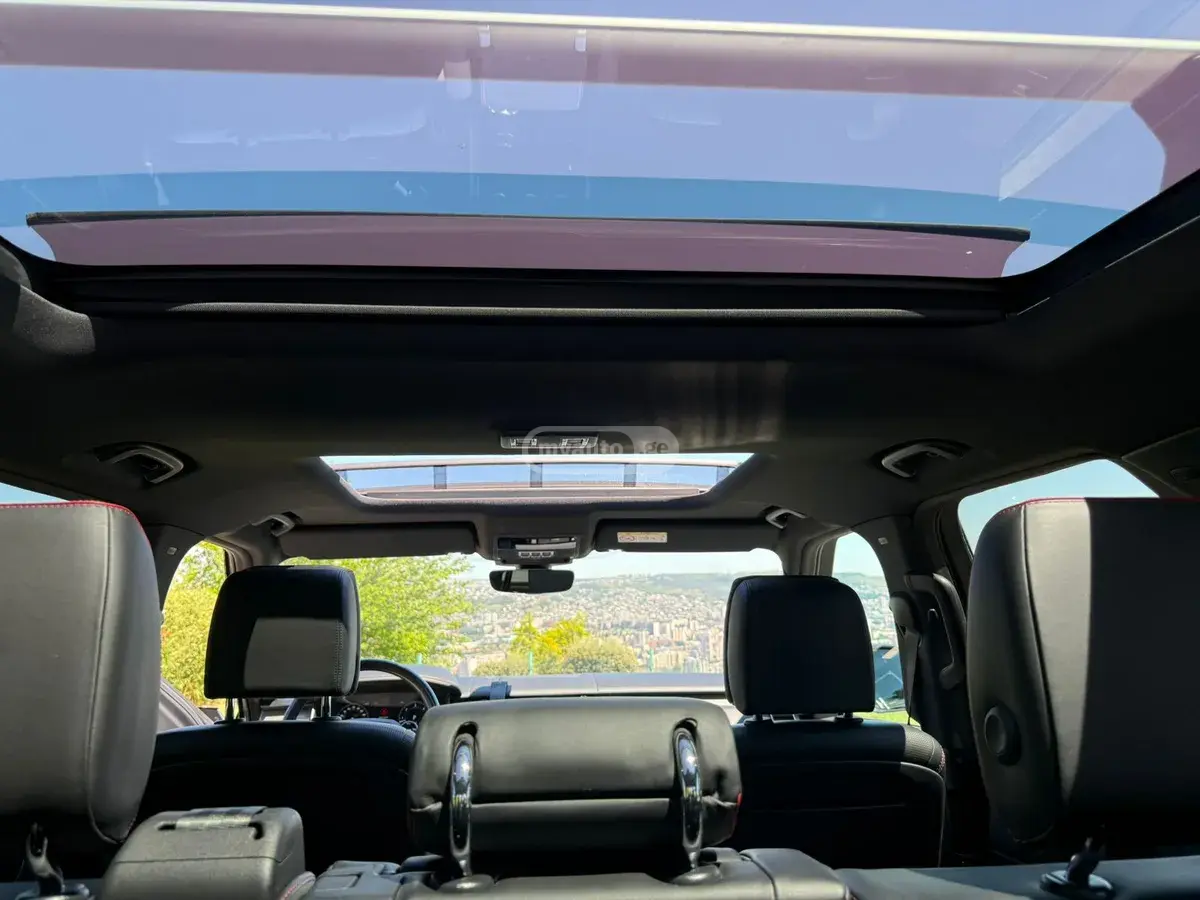Land Rover Discovery 5 / LR5