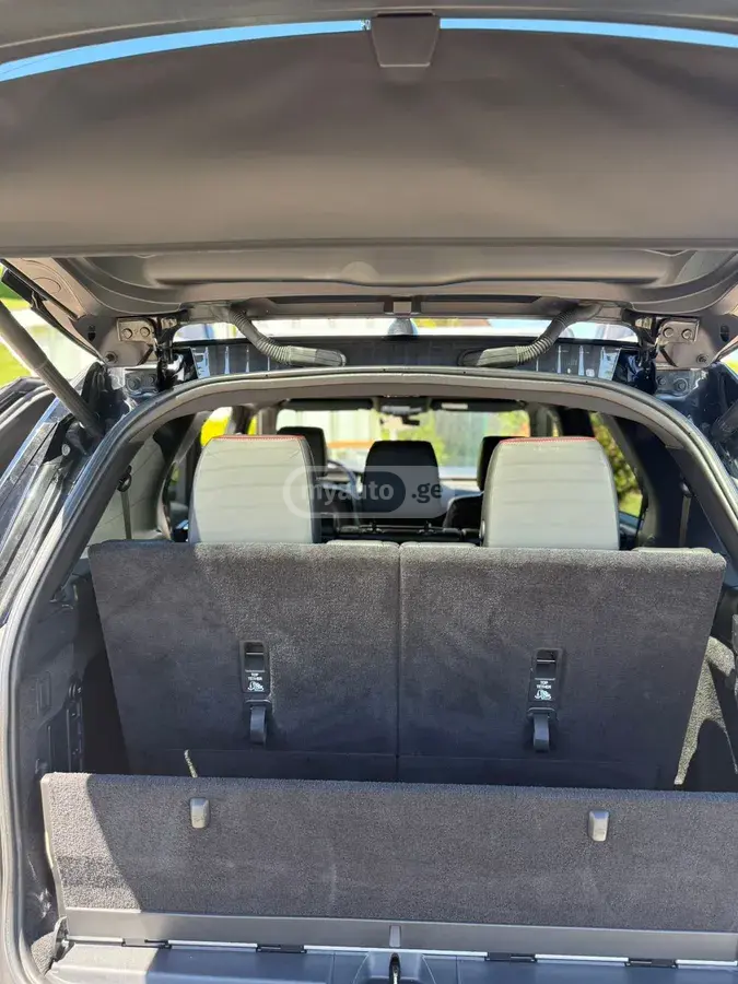 Land Rover Discovery 5 / LR5 2020 — photo 2