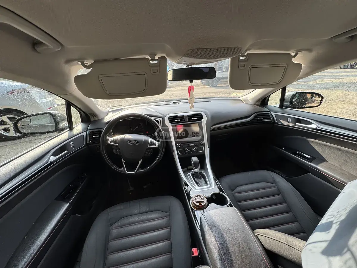 Ford Fusion 2016 — photo 2