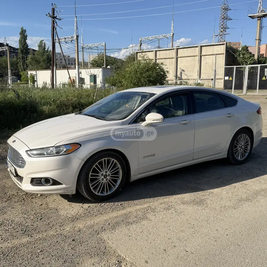 Ford Fusion 2014 — photo 2