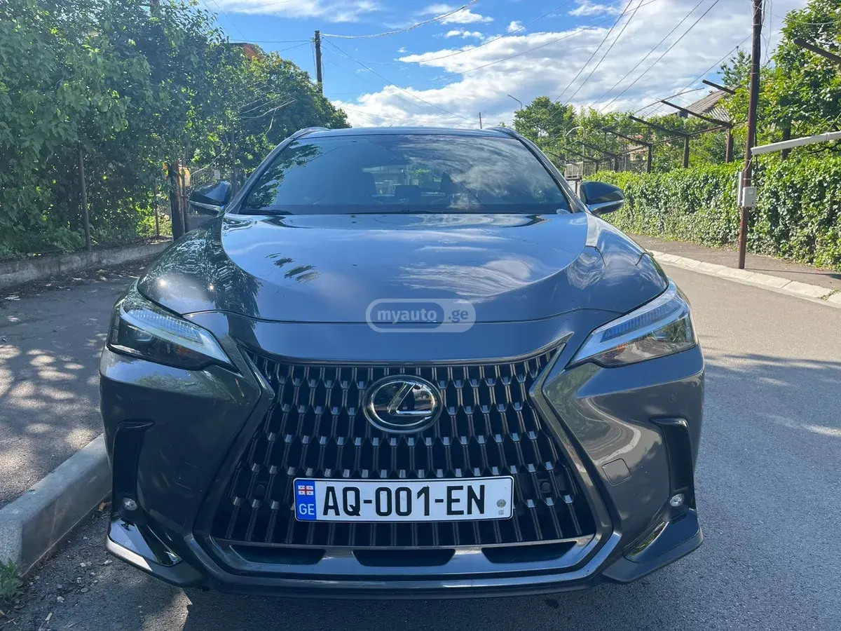 Lexus NX 200