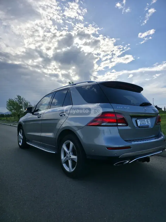 Mercedes-Benz GLE 350