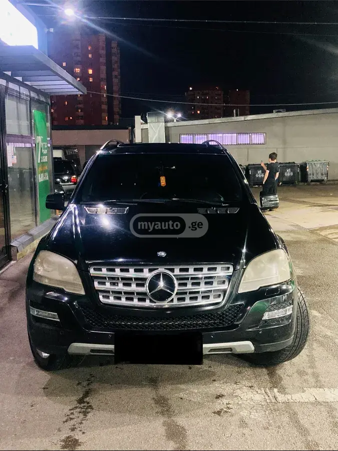 Mercedes-Benz ML 500 2006 — photo 2