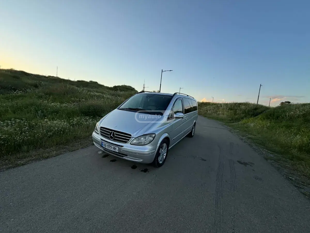 Mercedes-Benz Viano