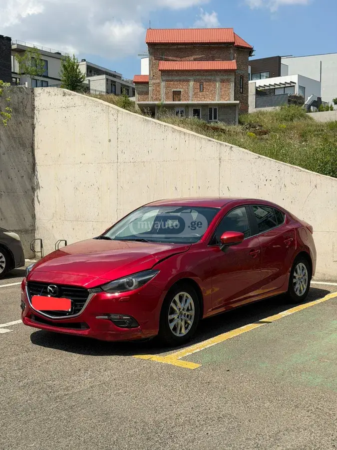 Mazda Mazda3 2017 — photo 2