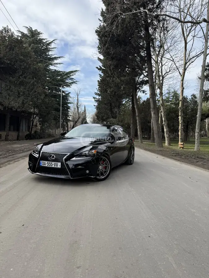 Lexus IS 250 2014 — photo 2