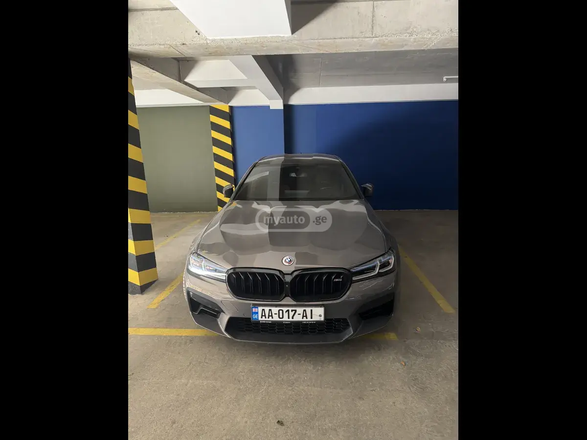 BMW M5 2023 — photo 2